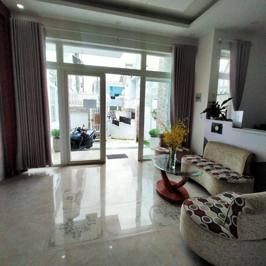 Phuong Vy 2 Hotel Да Лат Екстериор снимка