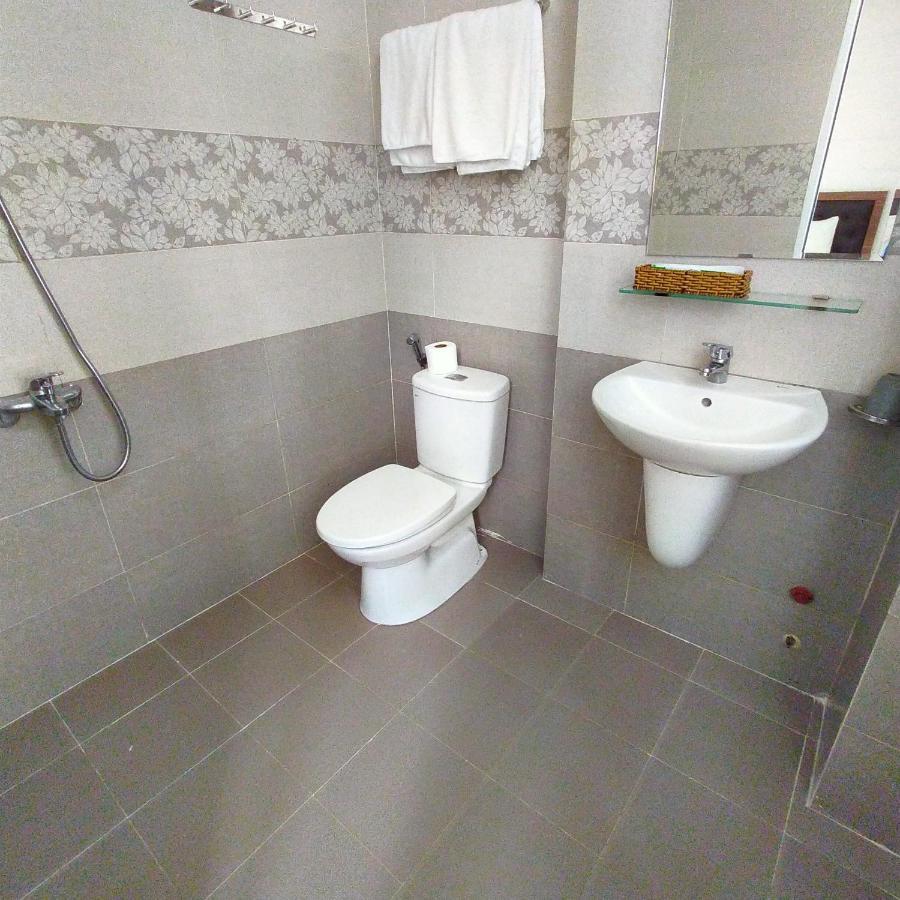 Phuong Vy 2 Hotel Да Лат Екстериор снимка